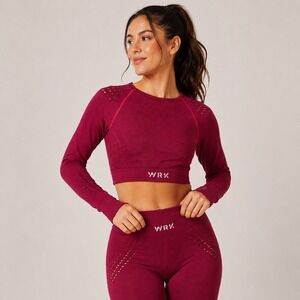 Workout Long Sleeve Crop Top Women L Burgundy Seamless Thumbhole Gym Yoga Sporty